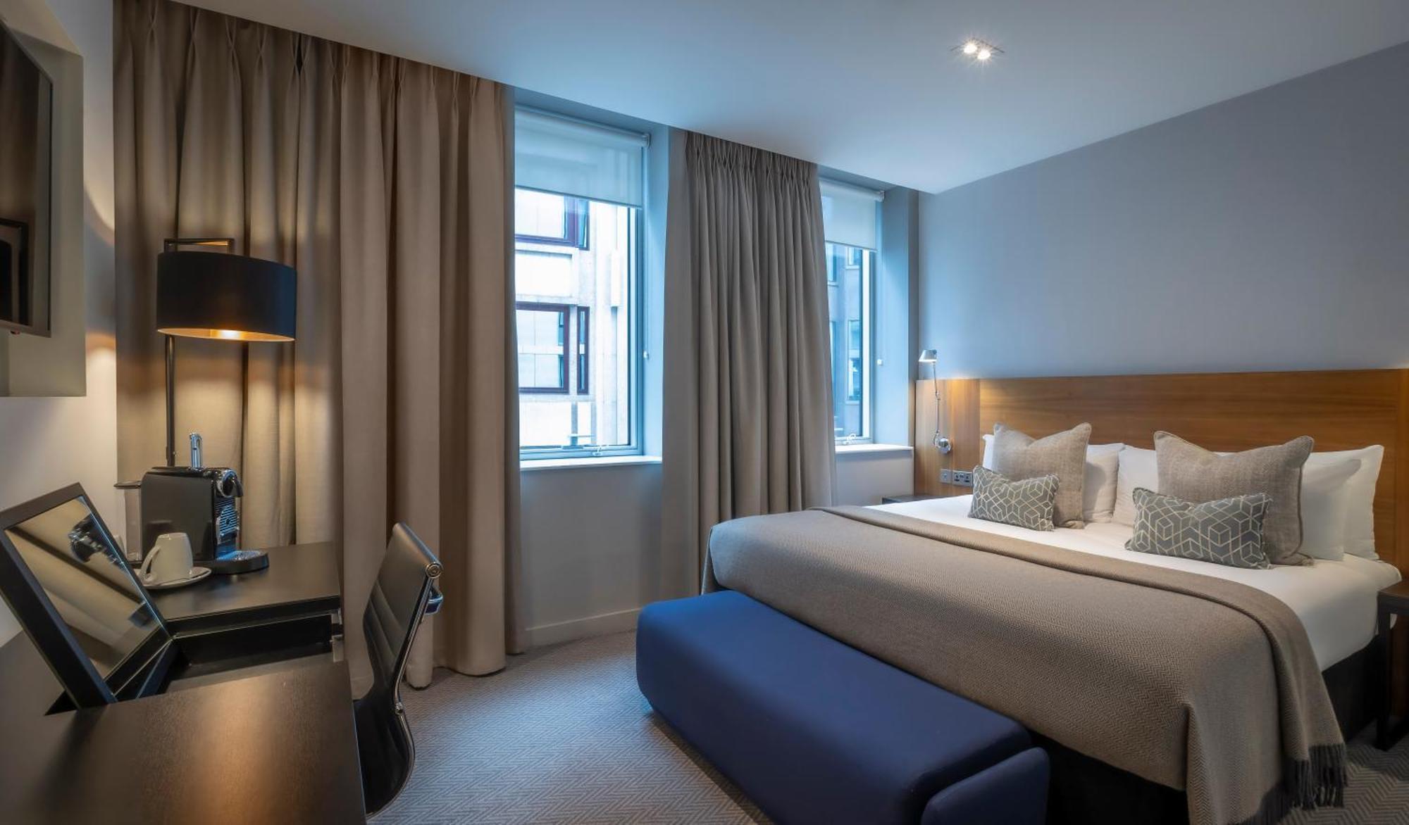 Clayton Hotel London Wall Екстер'єр фото